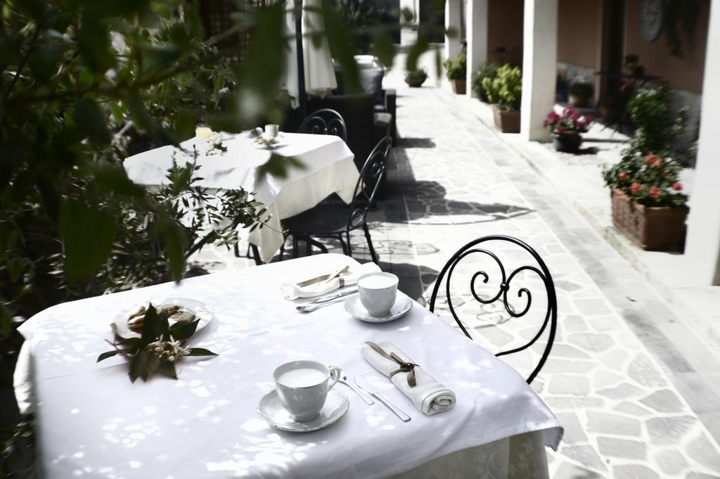 Mores Il Giardino Degli Aranci Bed & Breakfast エクステリア 写真